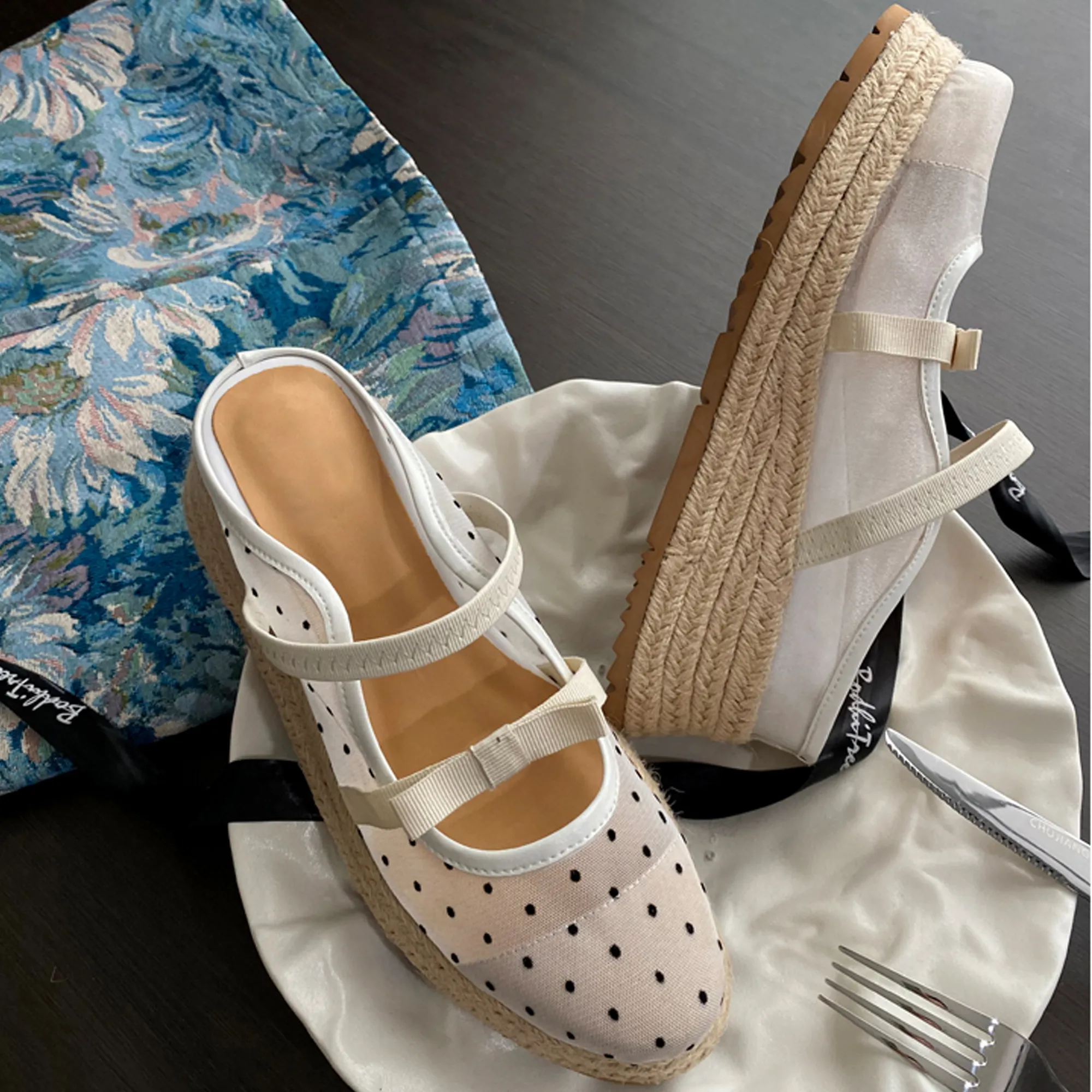 Women's Summer Dress Shoes Comfortable Platform High Heel Sandals with Slip-On Toe Two Straps Height Increasing Wholesale New