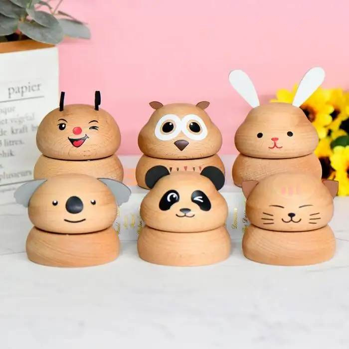 ตกแต่งบ้านออกแบบสัตว์ไม้รอบหมุนกล่องดนตรีสำหรับปัจจุบัน