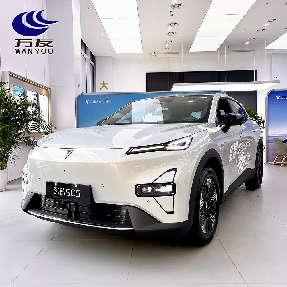 รถยนต์ที่มียอดขายสูงสุด SUV 5 ที่นั่ง ครอบครัว SUV DEEPAL S05 ระยะทาง 620 กม. S05 SUV ไฟฟ้า