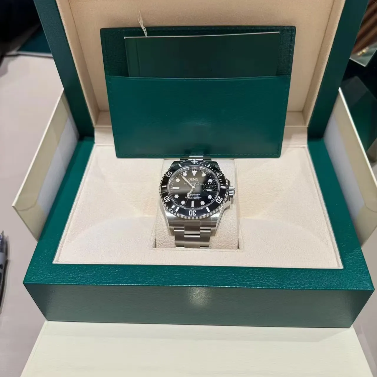 นาฬิกาอัตโนมัติหรูหราแบบกำหนดเอง OEM 904L Steel Sapphire Factory Direct