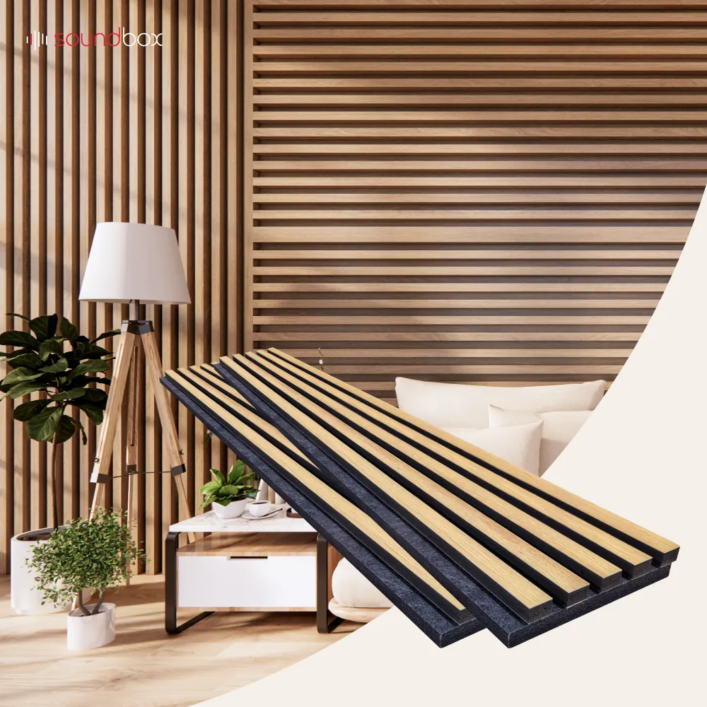 กล่องเสียงร่องไม้ระแนง PS แผงตกแต่งผนังบอร์ดไม้วอลนัท WPC PVC สีขาวสีดำ Slat แผงขายปลีก