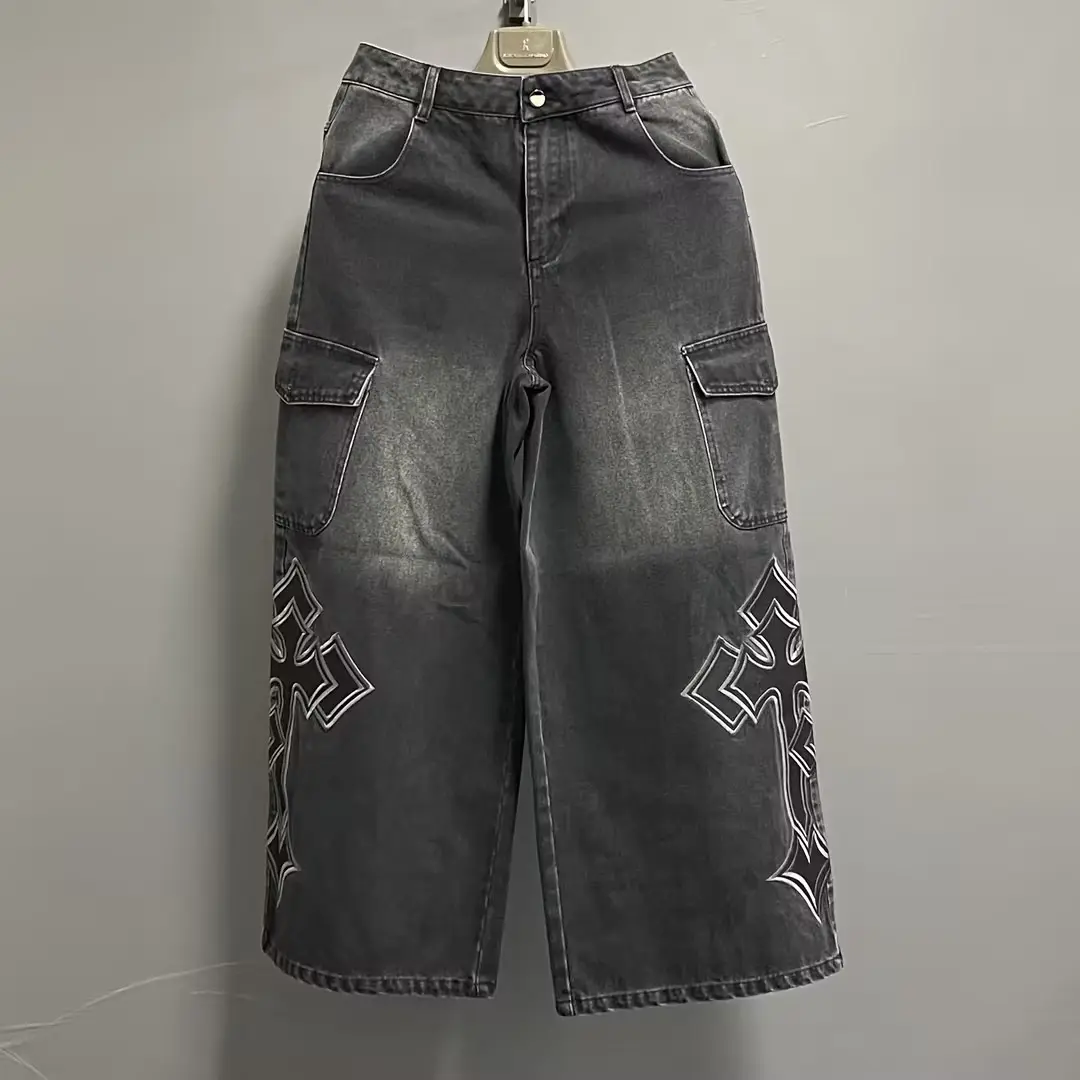 สีดำขากว้างกางเกงยีนส์กางเกงยีนส์ผ้าฝ้ายถักผ้ากลางเอว Stonewashed ปัก Hip Hop Streetwear สไตล์ 3D Design