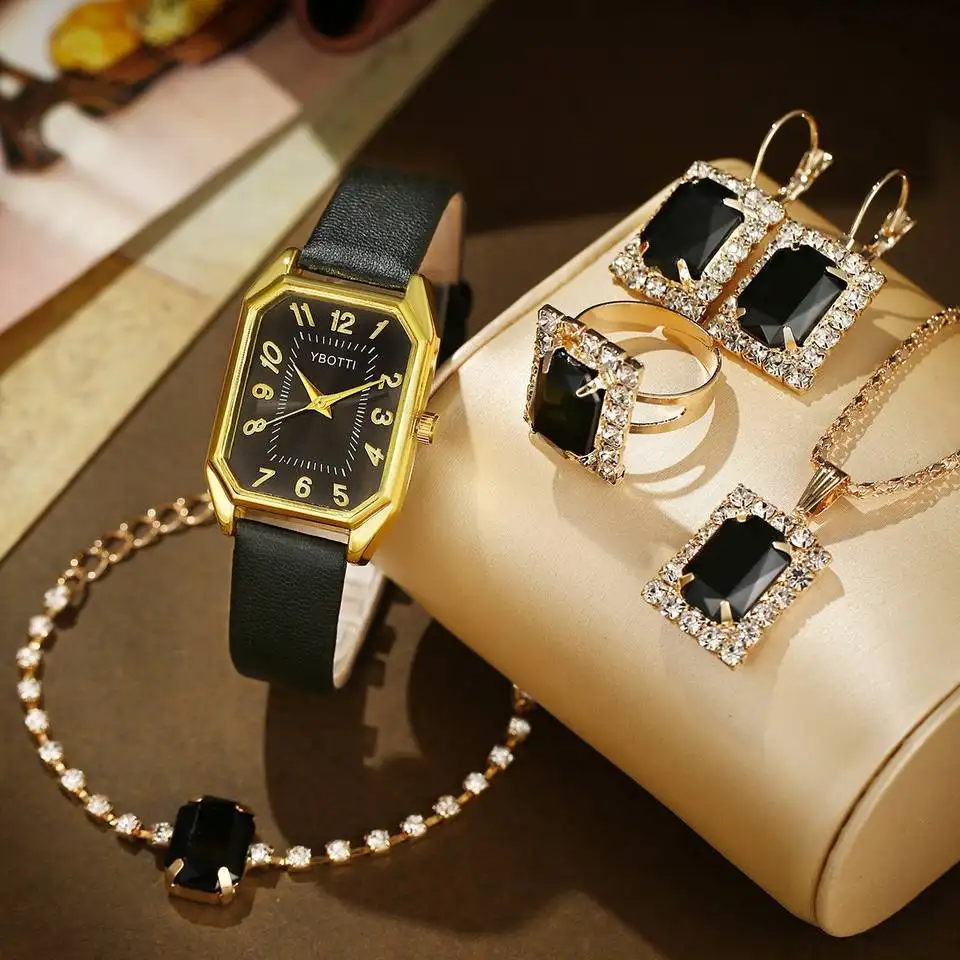 LP10 New Korean Style Casual Fashion Quartz Watch Luxury Square Leather Bracelet Rhinestone Jewelry Set Box Charm Latest Alloy