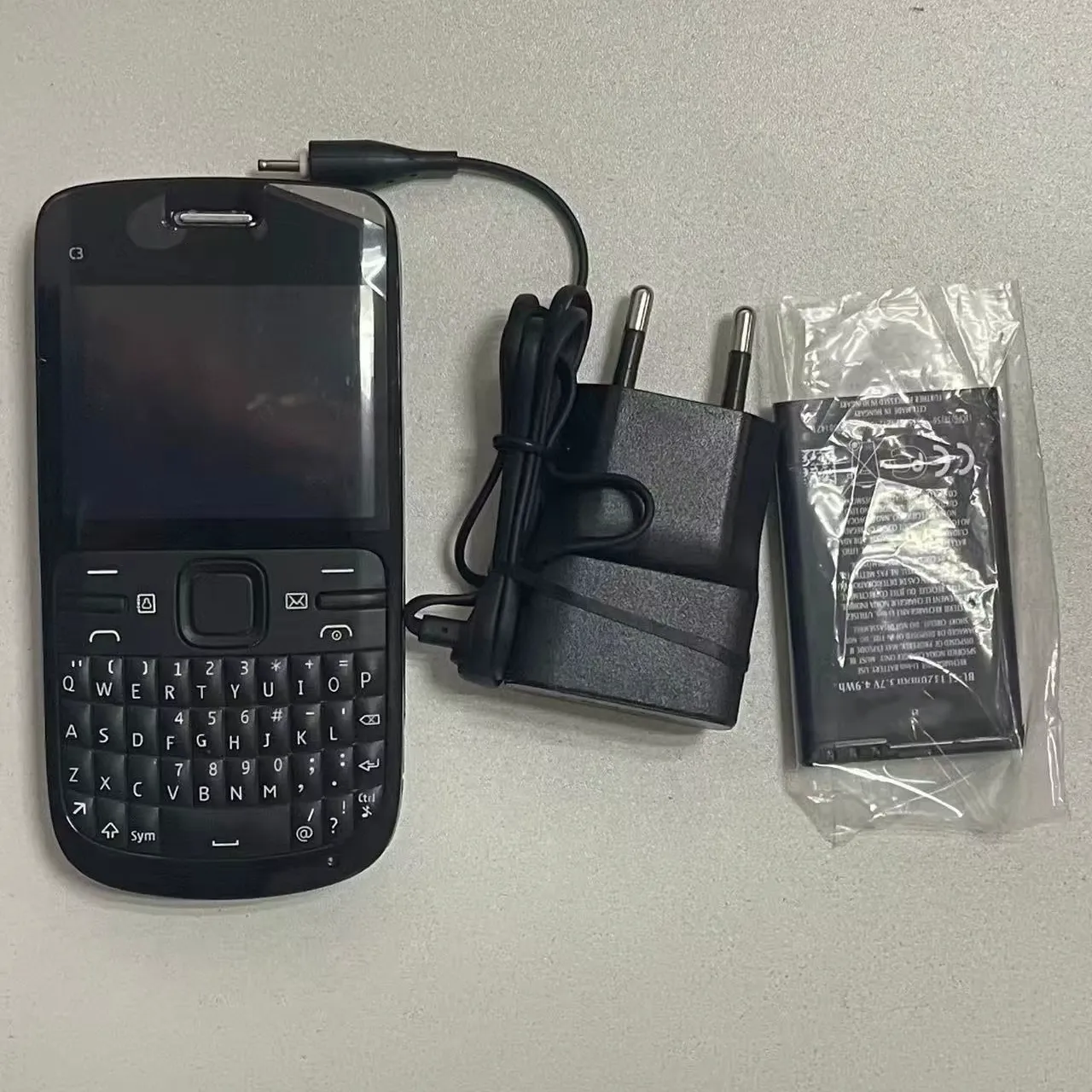 คุณภาพสูงOriginal NK C3-00 GSM 2Gปุ่มฟังก์ชั่นโทรศัพท์มือถือ