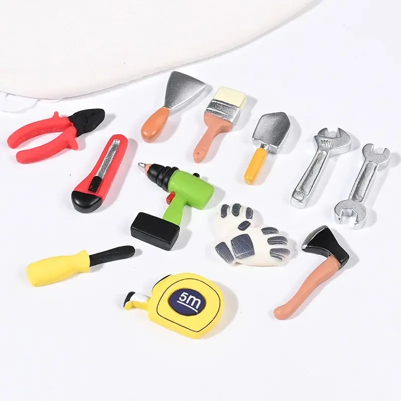 100Pcs Simulation Tool Model Resin Hammer Wrench Screwdriver Furniture Miniature Decor Accessories for Home Decor Kids Gift