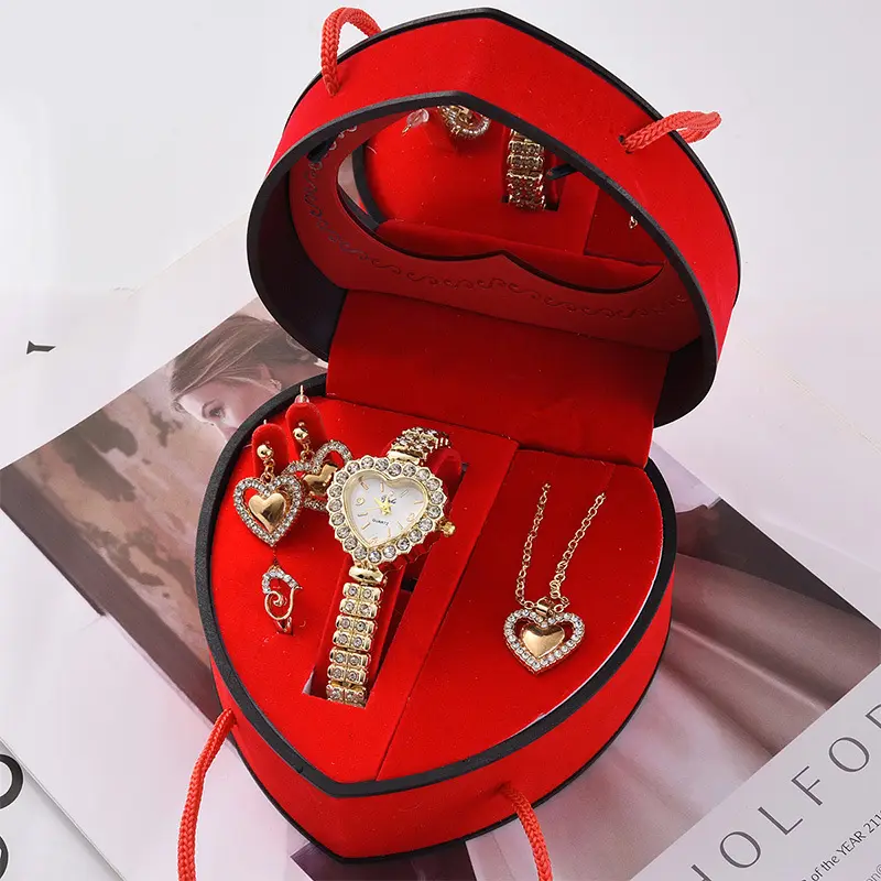 Hot Selling Luxury Diamond Fashion Women Quartz Watch Jewelry Four Piece Set with Heart Box for Valentine's Day Gifts